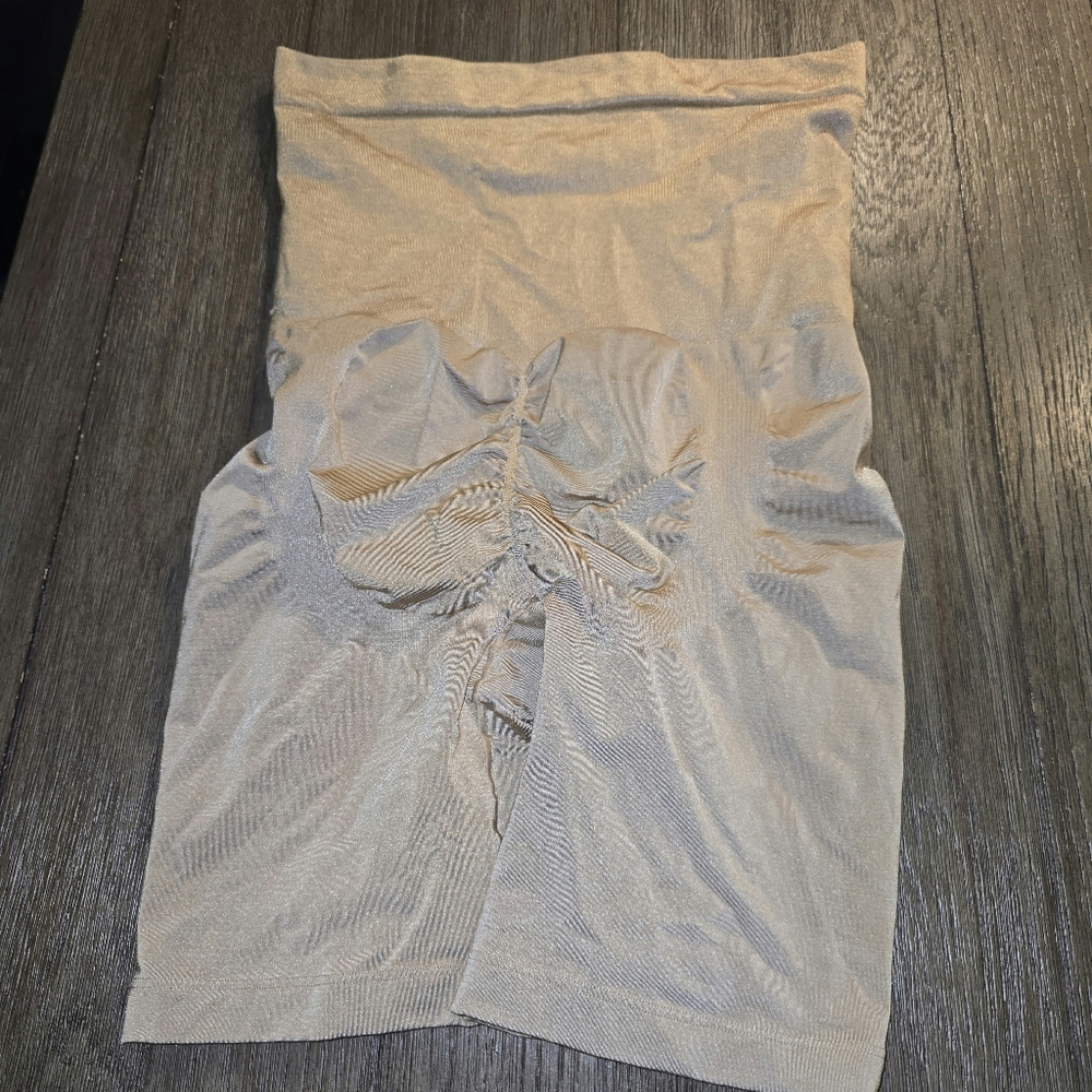 Flexess Sz. 2xl Nude Shapewear Shorts